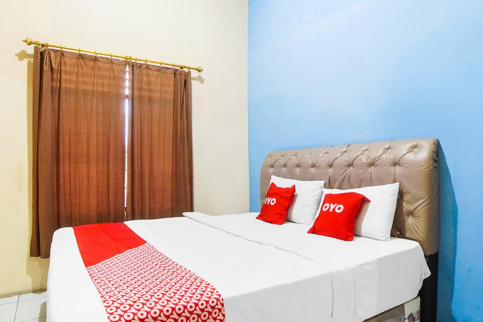 Oyo 92076 Sky Residence Cengkeh Medan Exterior foto